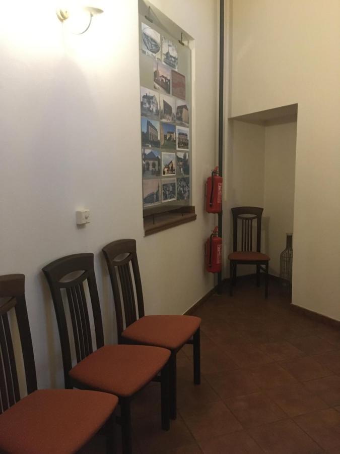 Penzion A Pivnice Varna Velká Bystřice Exterior foto