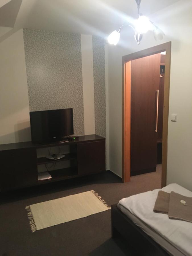 Penzion A Pivnice Varna Velká Bystřice Exterior foto