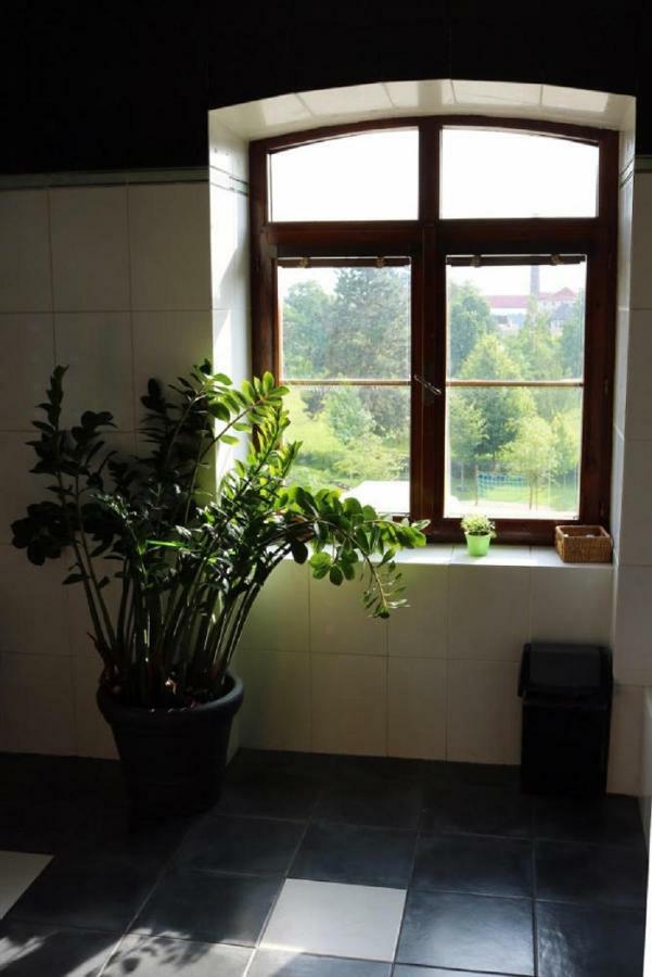 Penzion A Pivnice Varna Velká Bystřice Exterior foto