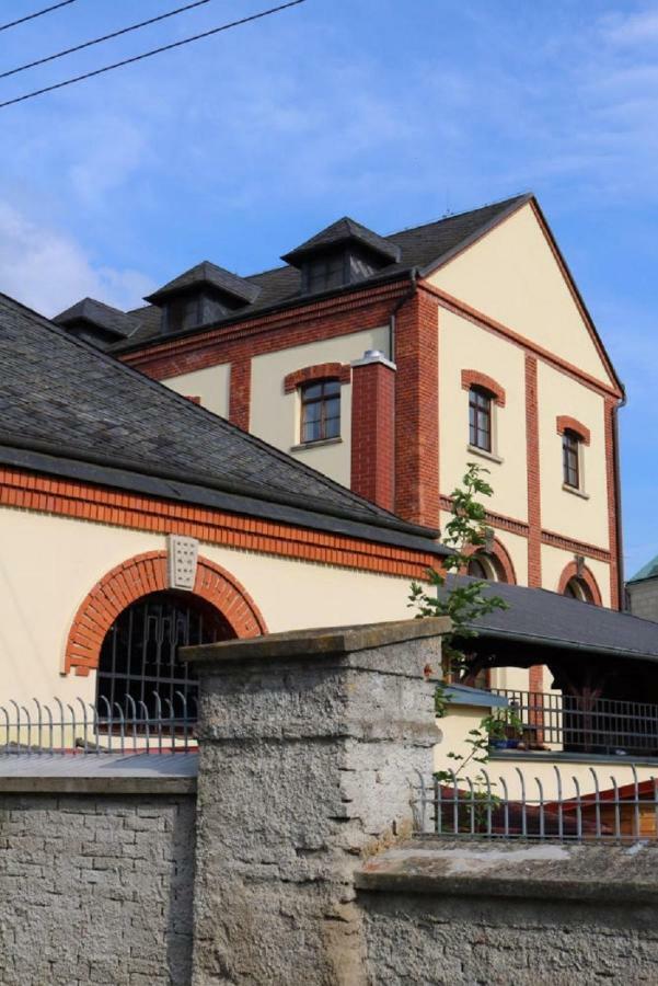 Penzion A Pivnice Varna Velká Bystřice Exterior foto